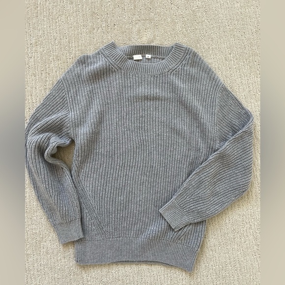 GAP Sweater - Picture 1 of 5